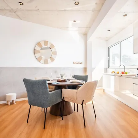 The Vinehill House بيت للعطل