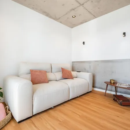 The Vinehill House بيت للعطل