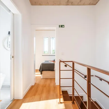 The Vinehill House * Câmara de Lobos