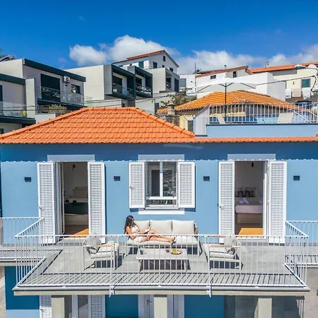 بيت للعطل The Vinehill House *