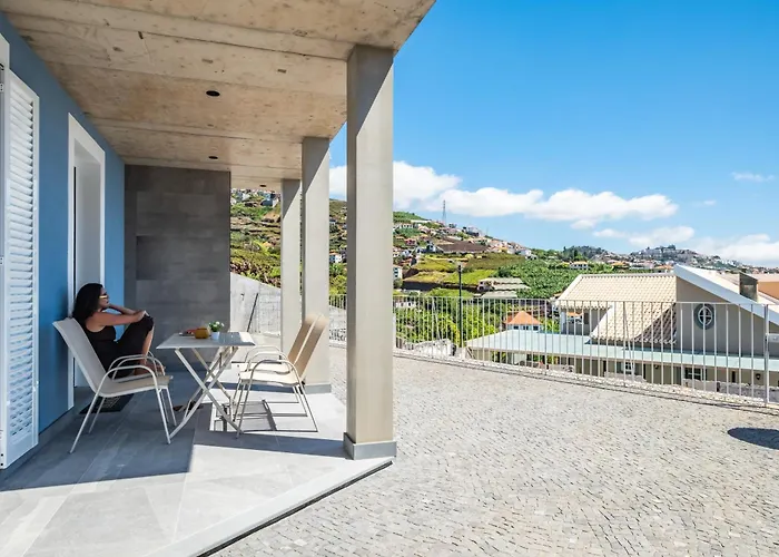 The Vinehill House Câmara de Lobos