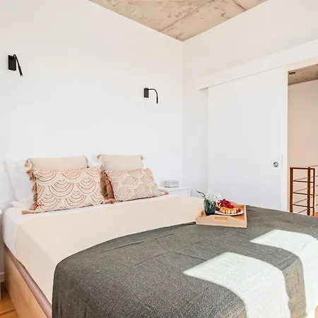 The Vinehill House Камара-де-Лобуш