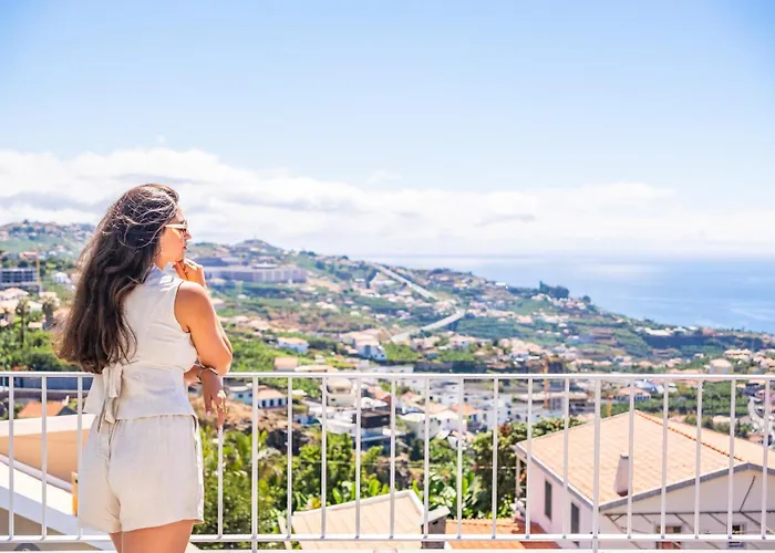 The Vinehill House Câmara de Lobos