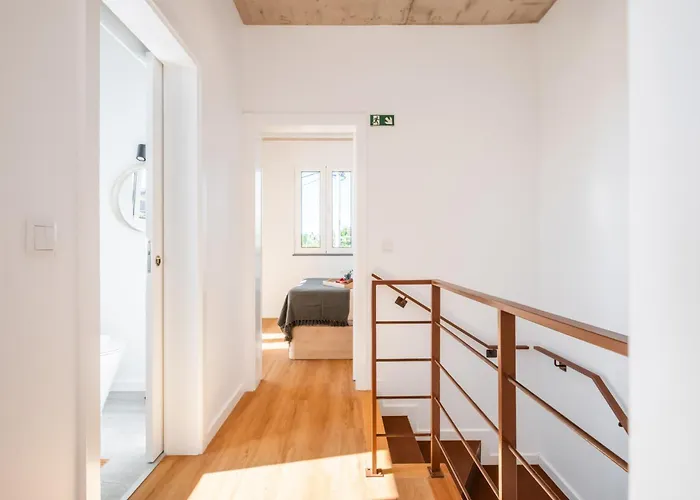 The Vinehill House * Câmara de Lobos